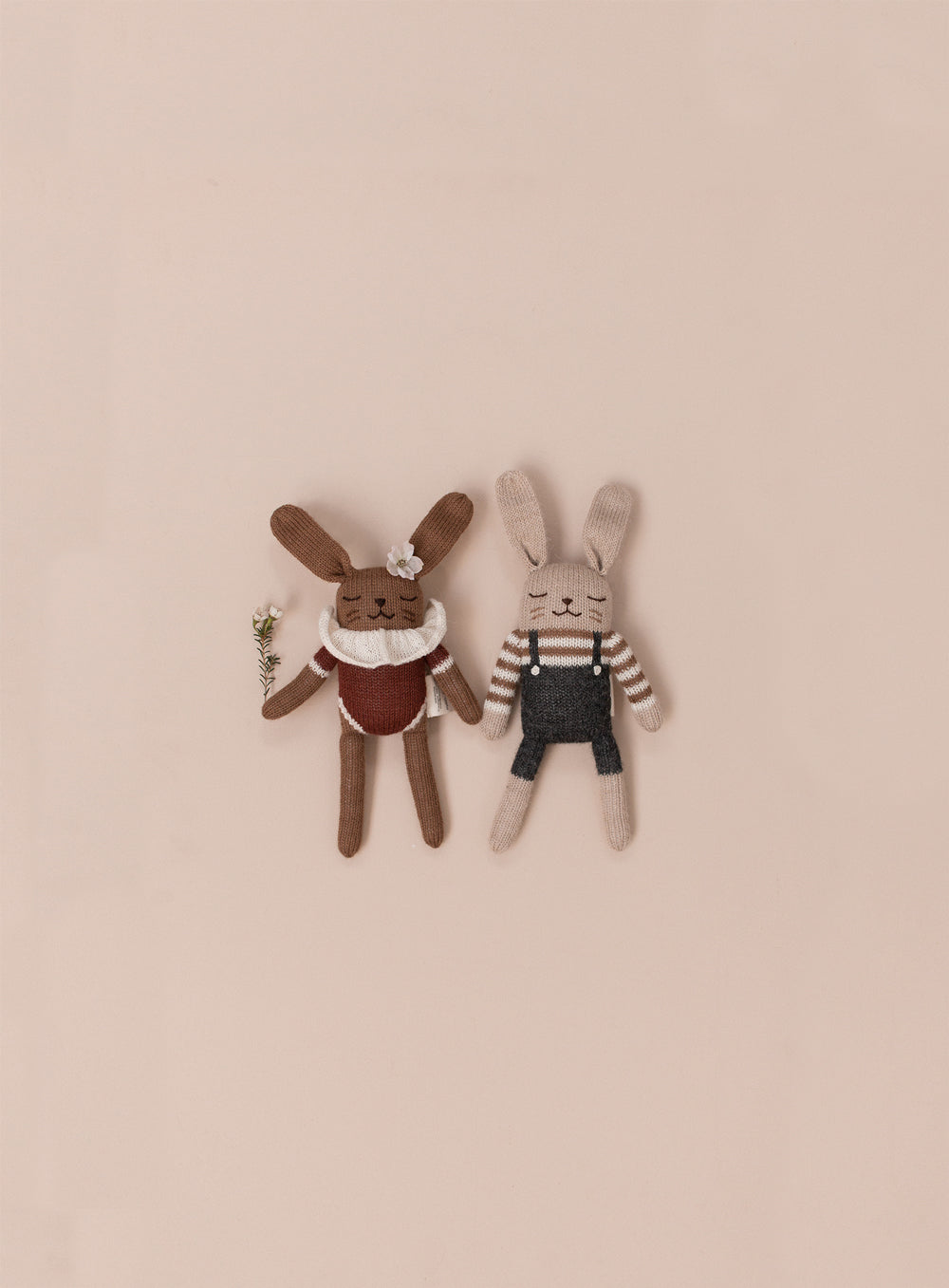 Doudou lapin - Salopette noire