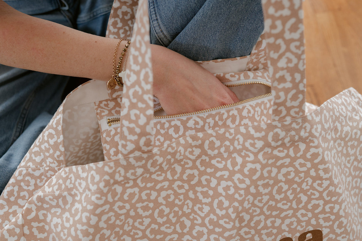 Cabas XXL LÉOPARD Beige nude À LA VIE À L'AMOUR