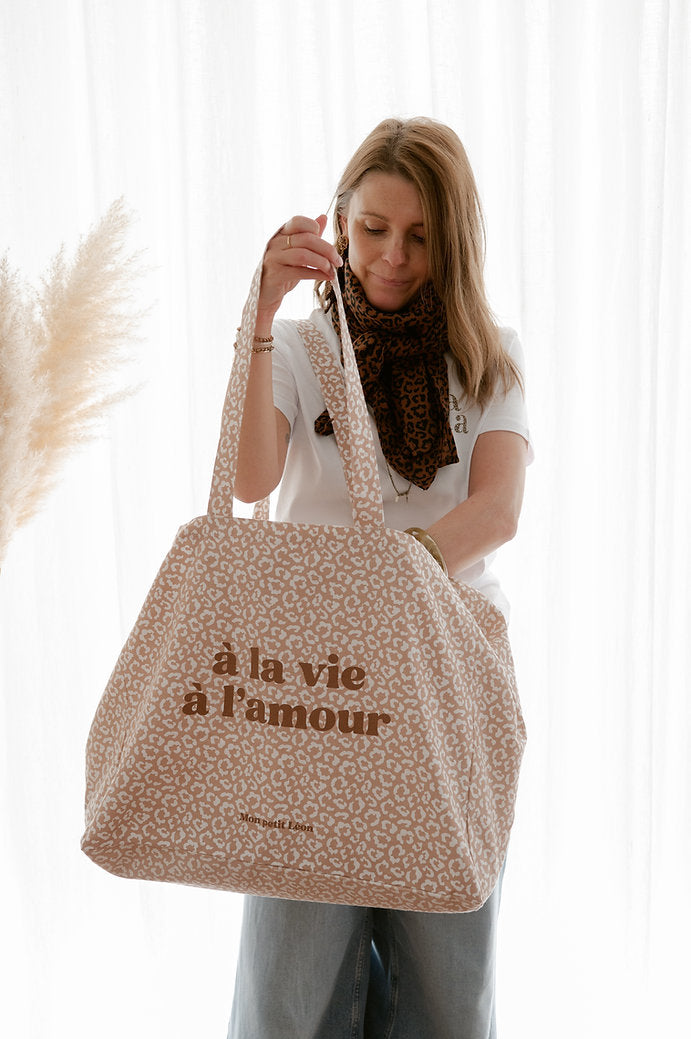 Cabas XXL LÉOPARD Beige nude À LA VIE À L'AMOUR
