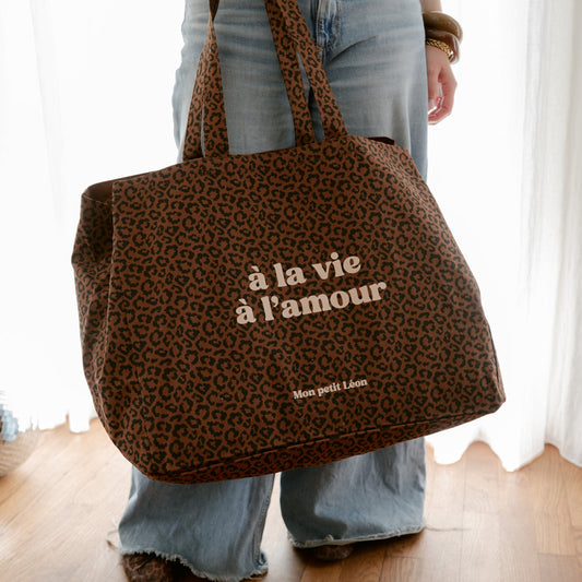Cabas XXL Léopard marron À LA VIE À L'AMOUR