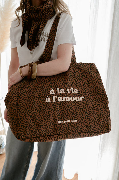 Cabas XXL Léopard marron À LA VIE À L'AMOUR